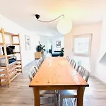 Ξενοδοχείο με διαμερίσματα Apartmenthaus Am Dom - Zentrum & Ruhige Lage, Perfekt Fuer Business Trip, Auch Fuer Familie, Viel Platz Mit Kueche 3*