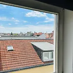 Apartmenthaus Am Dom - Zentrum & Ruhige Lage, Perfekt Fuer Business Trip, Auch Fuer Familie, Viel Platz Mit Kueche Appart hôtel