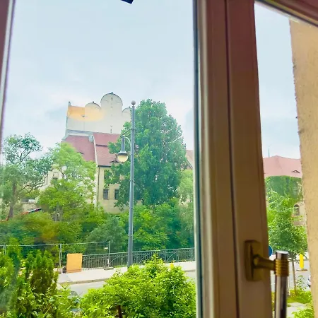 Apartmenthaus Am Dom - Zentrum & Ruhige Lage, Peissnitz, Viel Platz, Kueche, Wifi, Waschmaschine 3*