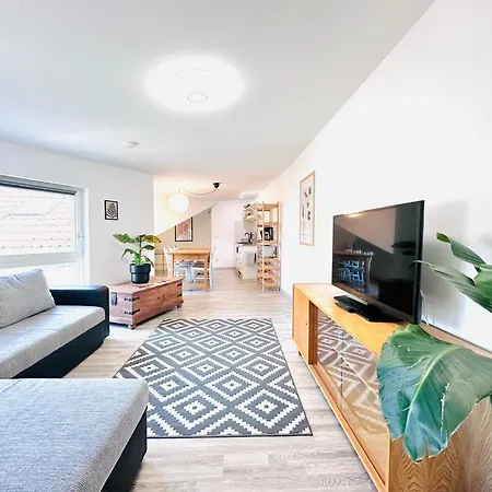 Aparthotel Apartmenthaus Am Dom - Zentrum & Ruhige Lage, Peissnitz, Viel Platz, Kueche, Wifi, Waschmaschine