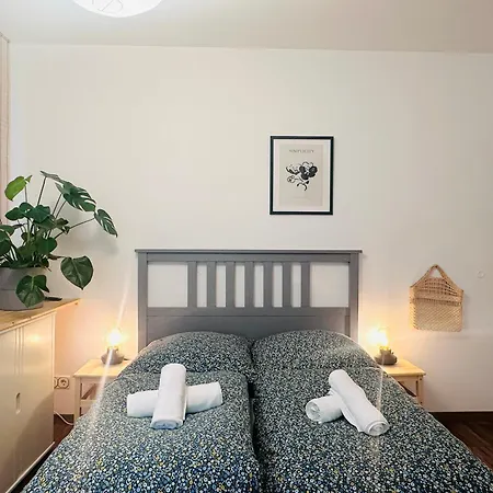 Aparthotel Apartmenthaus Am Dom - Zentrum & Ruhige Lage, Peissnitz, Viel Platz, Kueche, Wifi, Waschmaschine