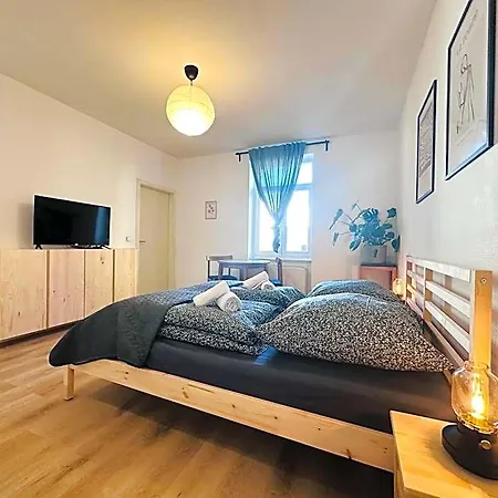 Apartmenthaus Am Dom - Zentrum & Ruhige Lage, Perfekt Fuer Business Trip, Auch Fuer Familie, Viel Platz Mit Kueche 3* Halle (Saale)