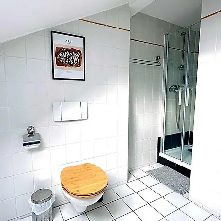 Apartmenthaus Am Dom - Zentrum & Ruhige Lage, Perfekt Fuer Business Trip, Auch Fuer Familie, Viel Platz Mit Kueche Halle (Saale)