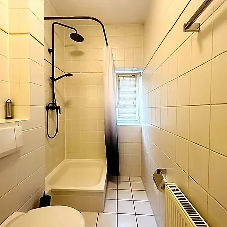 Appart hôtel Apartmenthaus Am Dom - Zentrum & Ruhige Lage, Perfekt Fuer Business Trip, Auch Fuer Familie, Viel Platz Mit Kueche 3*