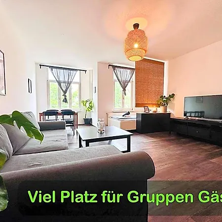 Apartmenthaus Am Dom - Zentrum & Ruhige Lage, Perfekt Fuer Business Trip, Auch Fuer Familie, Viel Platz Mit Kueche