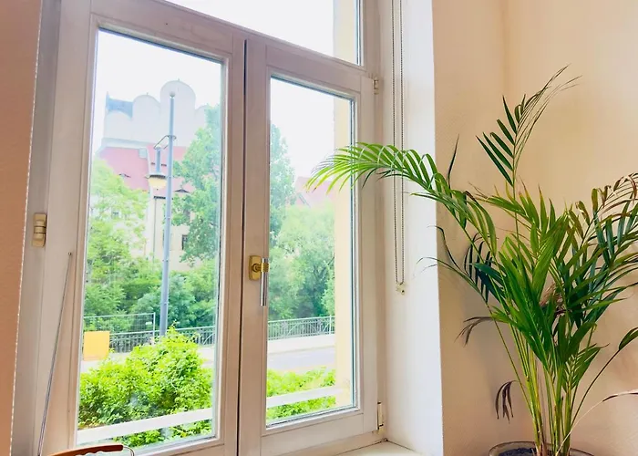 アパートホテル Apartmenthaus Am Dom - Zentrum & Ruhige Lage, Perfekt Fuer Business Trip, Auch Fuer Familie, Viel Platz Mit Kueche ハレ