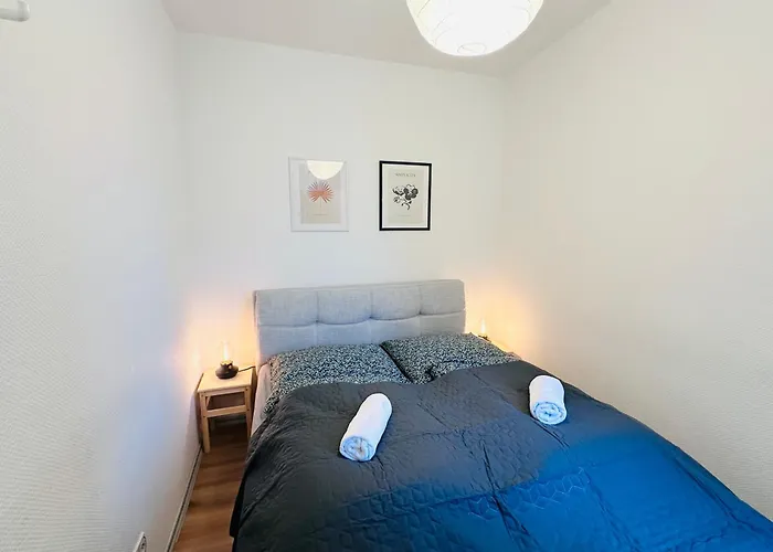 アパートホテル Apartmenthaus Am Dom - Zentrum & Ruhige Lage, Perfekt Fuer Business Trip, Auch Fuer Familie, Viel Platz Mit Kueche ハレ