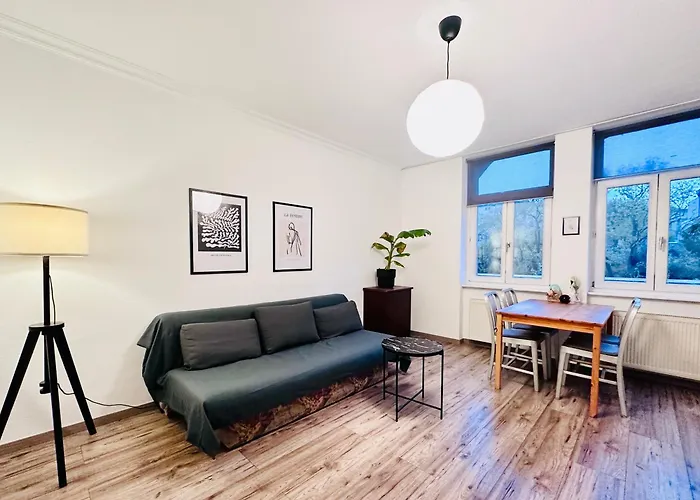 アパートホテル Apartmenthaus Am Dom - Zentrum & Ruhige Lage, Perfekt Fuer Business Trip, Auch Fuer Familie, Viel Platz Mit Kueche ハレ