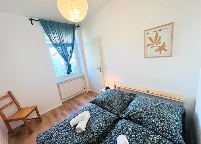 Apartmenthaus Am Dom - Zentrum & Ruhige Lage, Perfekt Fuer Business Trip, Auch Fuer Familie, Viel Platz Mit Kueche 3* Halle (Saale)