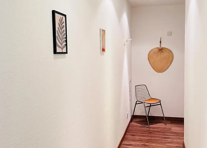 アパートホテル Apartmenthaus Am Dom - Zentrum & Ruhige Lage, Perfekt Fuer Business Trip, Auch Fuer Familie, Viel Platz Mit Kueche ハレ