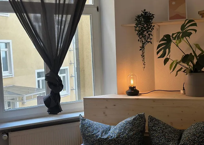 Apartmenthaus Am Dom - Zentrum & Ruhige Lage, Perfekt Fuer Business Trip, Auch Fuer Familie, Viel Platz Mit Kueche ハレ