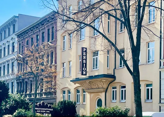 アパートホテル Apartmenthaus Am Dom - Zentrum & Ruhige Lage, Perfekt Fuer Business Trip, Auch Fuer Familie, Viel Platz Mit Kueche ハレ